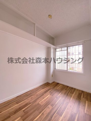 【洋室】 | 　ビレッジハウス私部3号棟 | 明るい洋室です