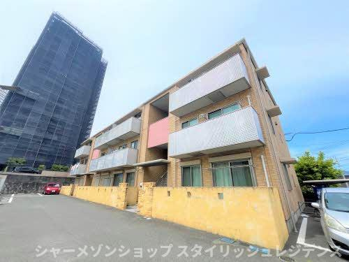 シャーメゾン朽網駅前