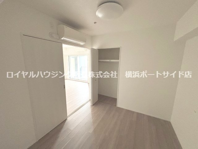 【寝室】