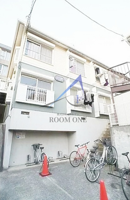 クレール三宿A棟