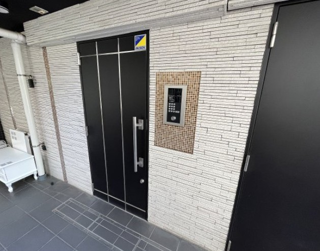 ＭＡＸＩＶ池袋のエントランス