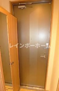 パセオ志木の玄関