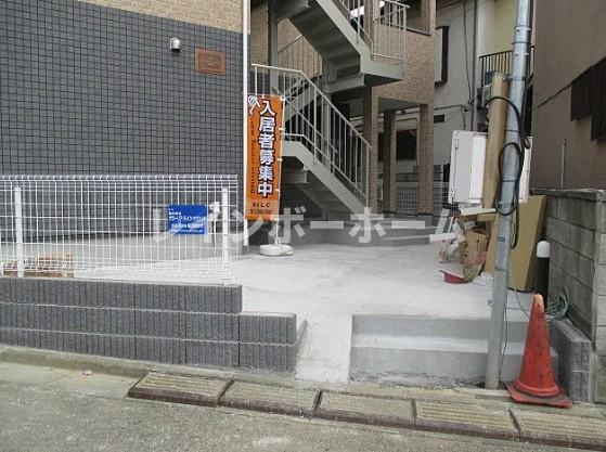 ブロッサムテラス新小岩のエントランス