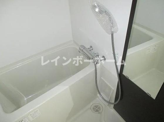ブロッサムテラス新小岩の浴室