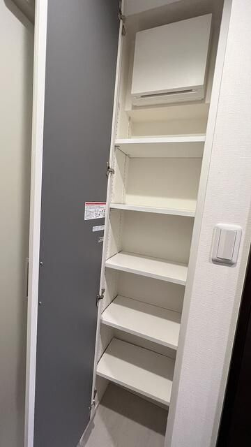 クリスタルコート大山の玄関