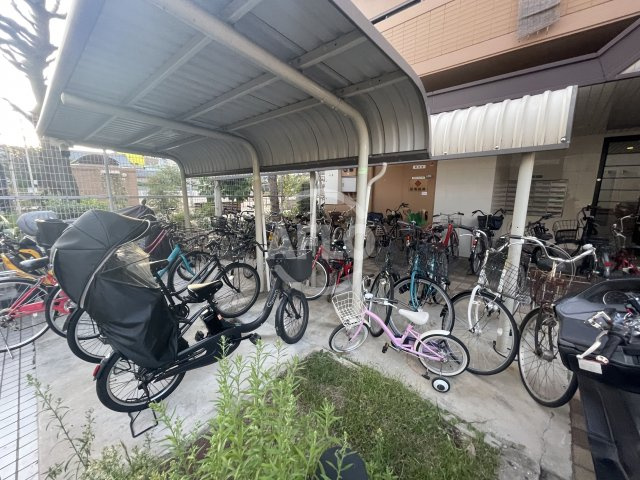 ロイヤルハイツ夕凪　田中小学校区のその他共用部分|ロイヤルハイツ夕凪　共用階段