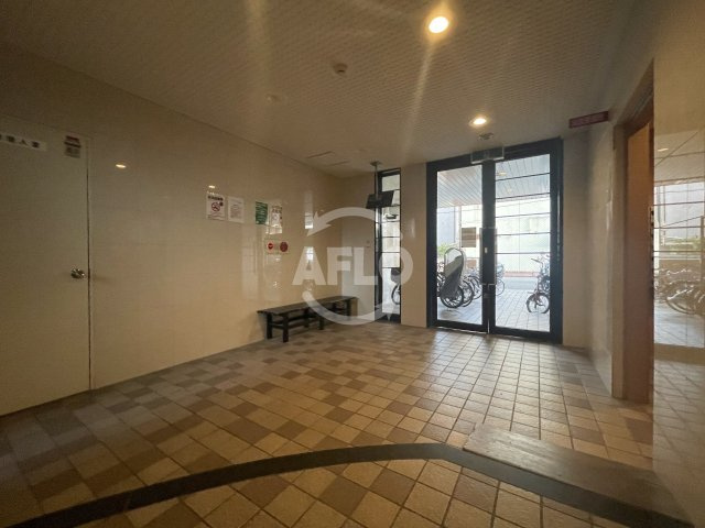 ロイヤルハイツ夕凪　田中小学校区のロビー|ロイヤルハイツ夕凪　ロビー