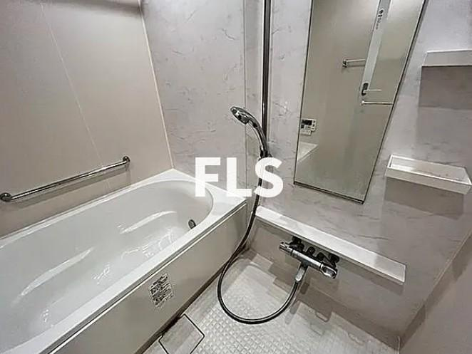 新宿区市谷左内町の賃貸マンションの浴室