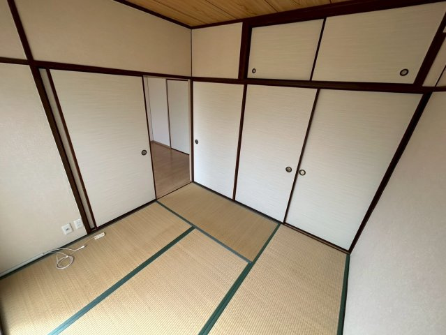 魚真マンションの内装