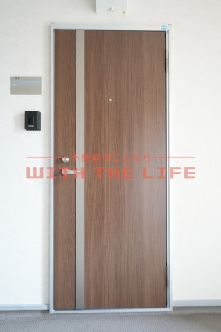 リノアネラ合川【キャッシュバック対象物件】の玄関|きれいな玄関です