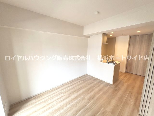 ※同タイプの室内画像となります。
