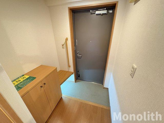 エル・セレーノ府中の玄関