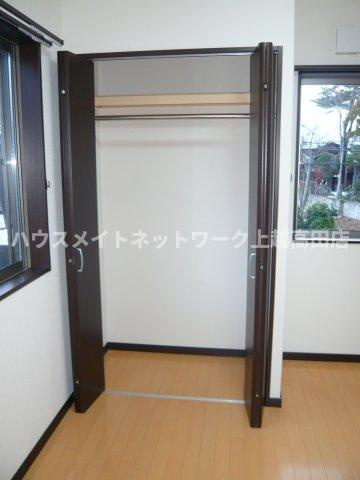 新町タウンハウスの収納|クローゼット（洋室4.31帖）
