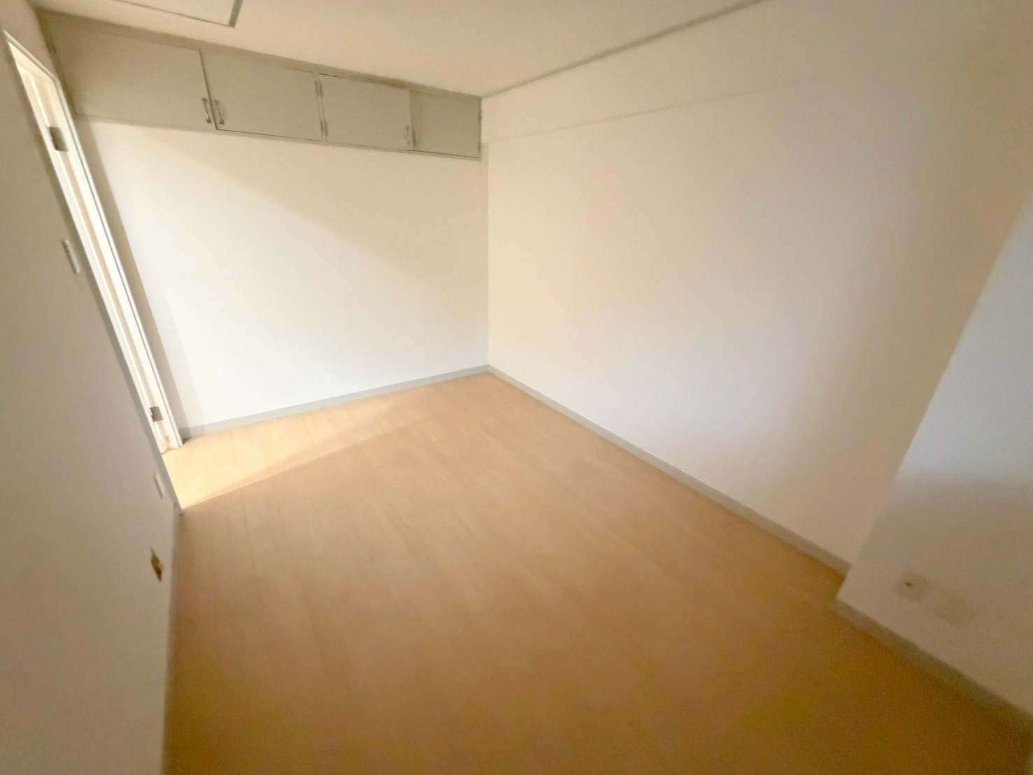 マンションサルナートの寝室