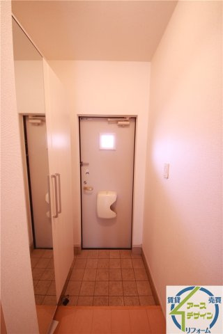トレノ・イリーデIの玄関|※類似写真