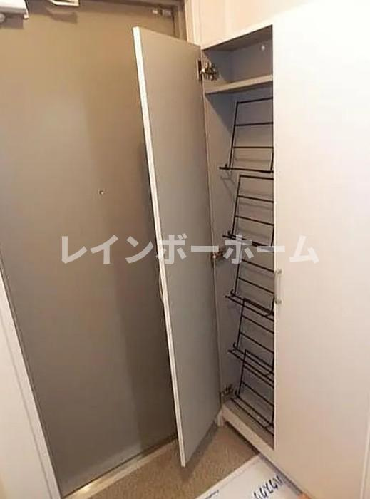 ベルフォートの玄関|※別部屋参照写真となります。