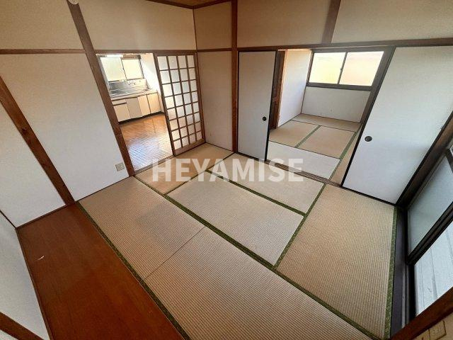 ヒンメルハイツの居間・リビング|※室内画像は別号室のもの