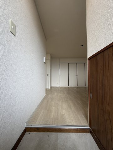 タカシハイツの玄関