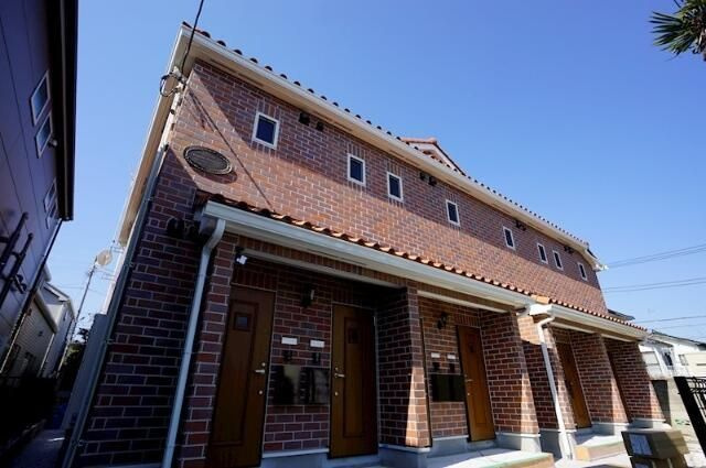 エスパーダ小竹町の外観