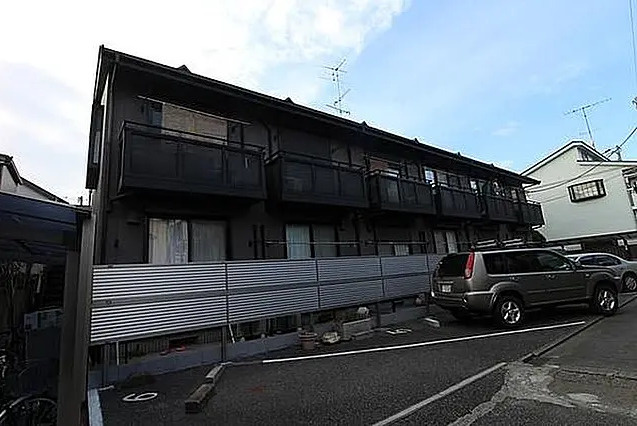 ニュー中町ハウス　バイク置場　バストイレ別　洋室7.5帖の外観