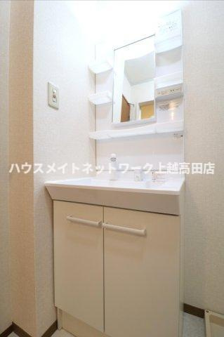 ロイヤルファインの独立洗面台|洗髪洗面化粧台