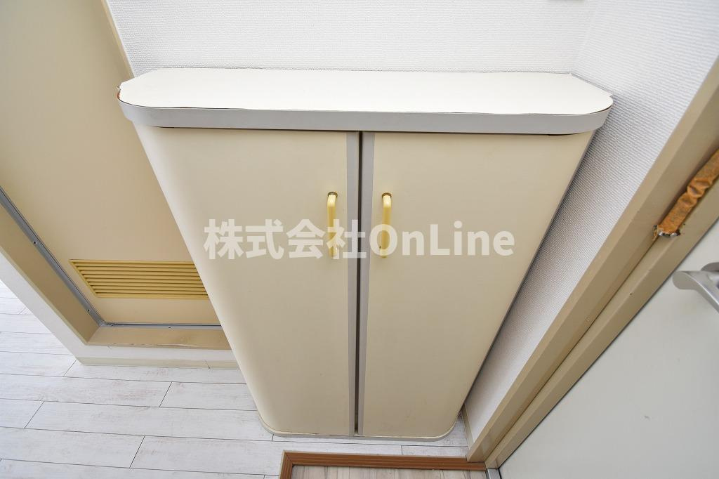 東大阪市小若江１丁目の賃貸マンションの収納