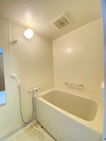 シティ南落合の浴室|同建物別部屋参考写真☆神戸市須磨区　シティ南落合☆