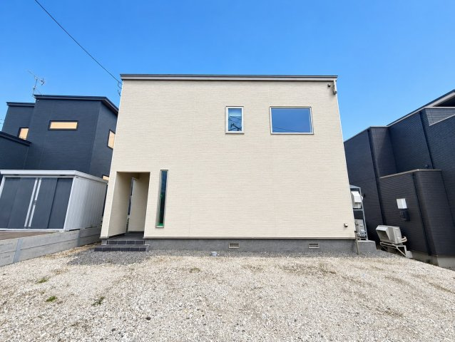 室蘭市八丁平３丁目の中古一戸建