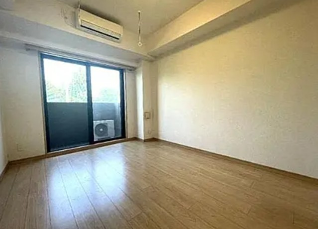 ルーブル上鷺宮弐番館の居間・リビング