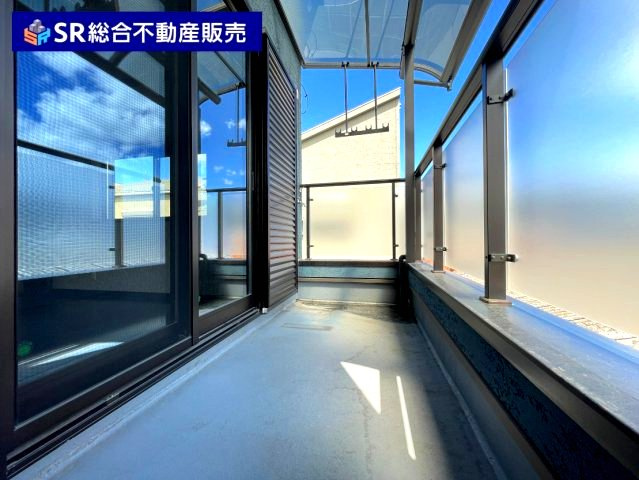 池島町2丁目中古戸建のバルコニー|陽当たり良好で洗濯物が乾きやすいです！
