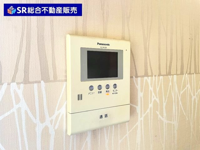 池島町2丁目中古戸建のセキュリティ|モニター付きインターホンがあり女性やお子様にも安心です！
