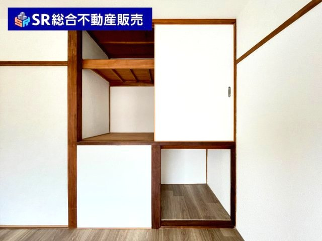 中石切町5丁目中古戸建の収納|全居室収納有☆収納充実なのも嬉しいポイントです★
