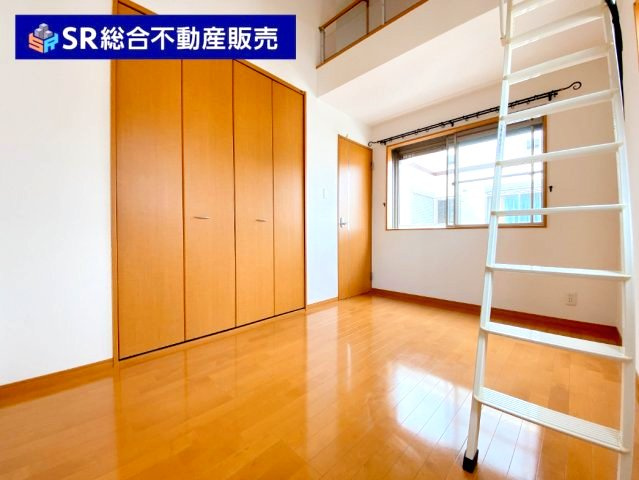 花園東町3丁目中古戸建の寝室|落ち着いた雰囲気で寝室にいかがでしょうか？