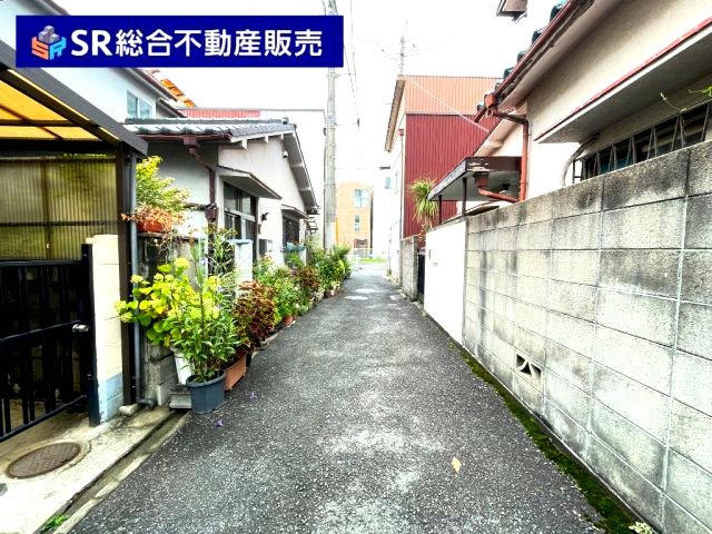若江東町1丁目中古戸建の前面道路含む現地写真|前面道路含む現地写真です