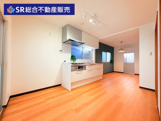 東鴻池町4丁目中古戸建の居間・リビング|東大阪市で不動産をお探しの方は弊社までご相談下さいませ！
