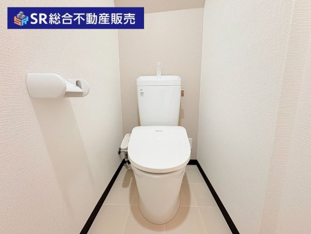 東鴻池町4丁目中古戸建のトイレ|温水洗浄便座もございます♪