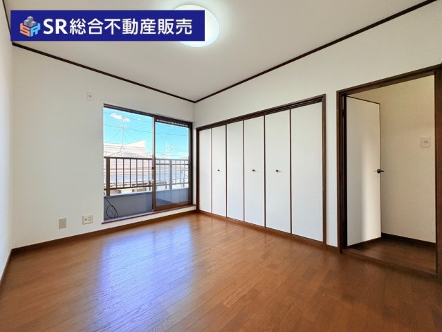 東鴻池町5丁目中古戸建の子供部屋|3階6.0帖洋室：子供部屋や個人のお部屋としてもいかがでしょうか☆
