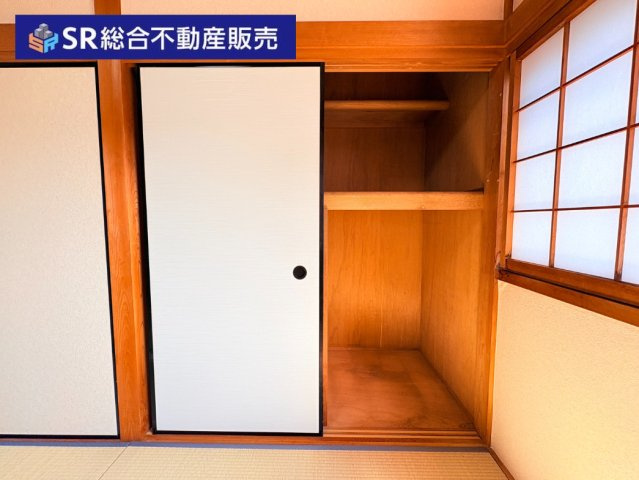 東鴻池町5丁目中古戸建の収納|3階6.0帖にある、大容量の押入れです！
