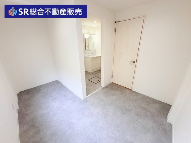 近江堂3丁目中古戸建のランドリースペース|ユーティリティールームは部屋干しをするのにも便利です！
