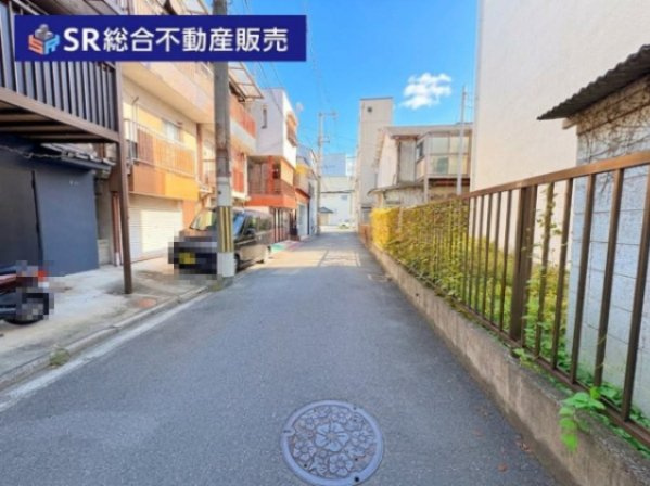 御厨2丁目中古戸建の前面道路含む現地写真|前面道路含む現地写真です
