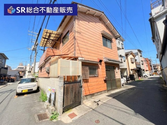 荒川3丁目中古戸建の外観|北東角地・ニーズの高い2F建て♪3沿線2駅利用可能なので、電車をご利用される方に特にオススメです！