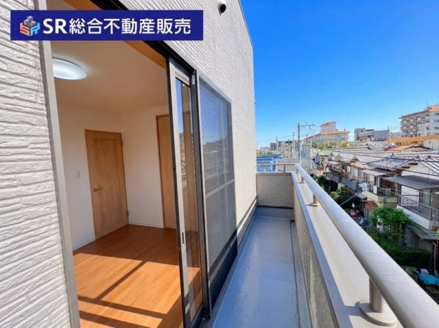 寿町1丁目中古戸建のバルコニー|陽当たり良好で洗濯物が乾きやすいです♪