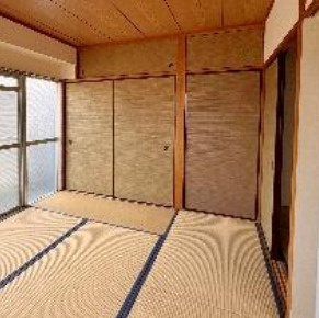 勇進ビルの収納