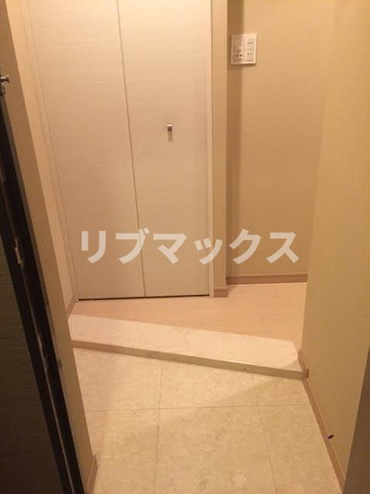 【玄関】フェニックス横浜関内BAY MARKS 