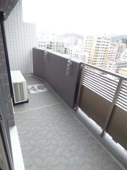 【バルコニー】プレサンス神戸元町 