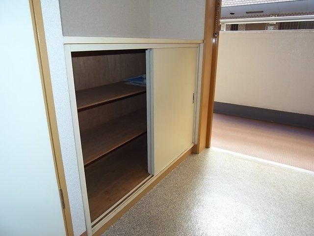 MIハイツアザレアの収納|※別部屋参考写真