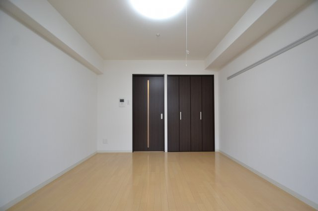 神戸市灘区記田町３丁目の賃貸マンションの居間・リビング