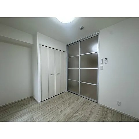 神戸市中央区中山手通７丁目の賃貸マンションの居間・リビング