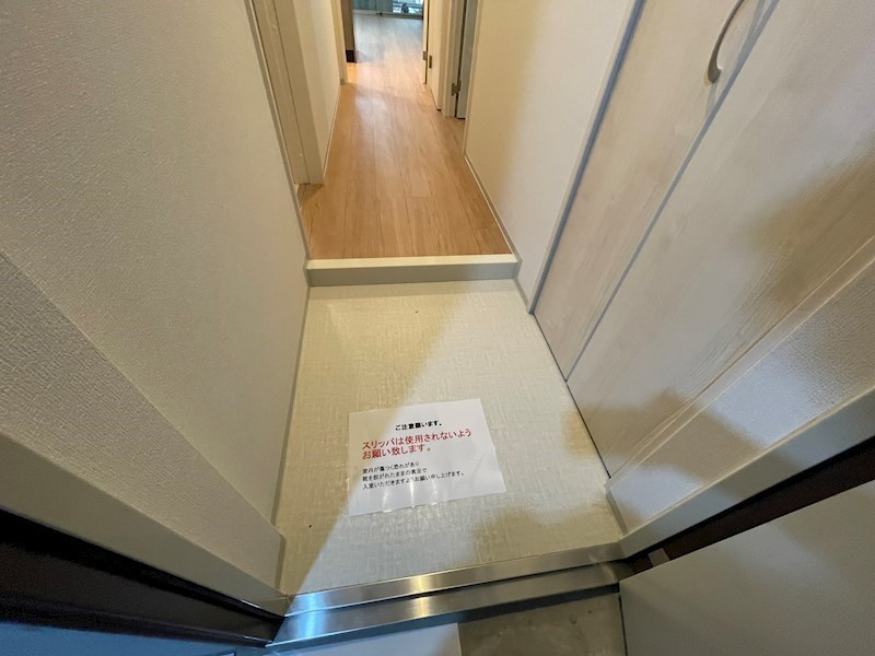 神戸市東灘区本山中町２丁目の賃貸マンションの玄関