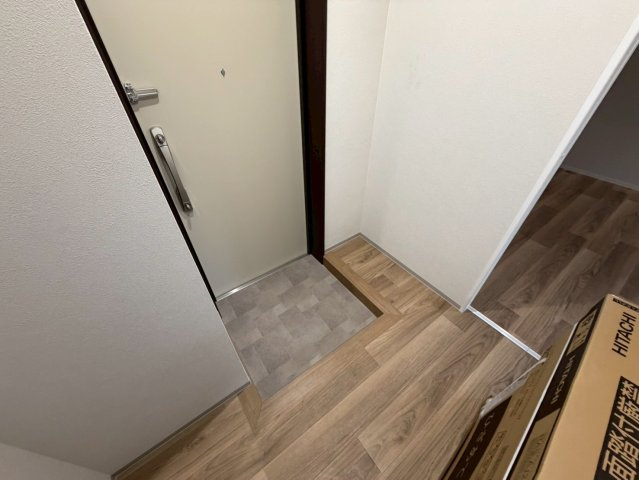 神戸市東灘区甲南町４丁目の賃貸マンションの玄関